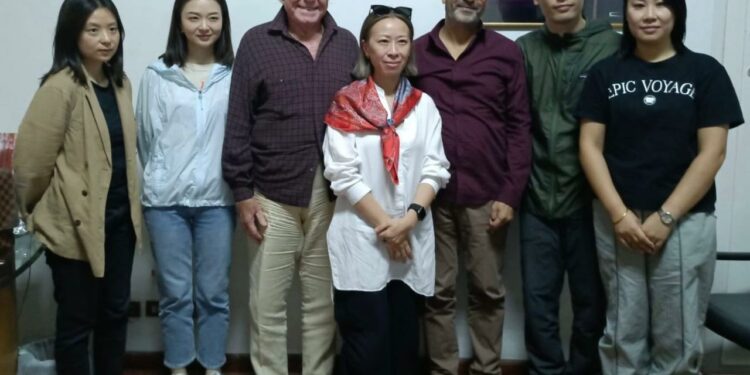 Cairo Film Festival receives a delegation from Shanghai Film Festival to discuss joint cooperation..