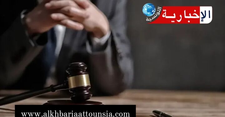 Mandats d’amener internationaux contre Znaïdi et Bouchleka