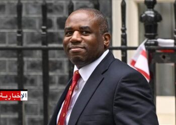 Londres mise sur l’éducation en Tunisie pour stopper les traversées de la Manche