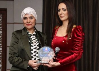 Madame Mouna Maghraoui a été honorée par le prix du meilleur investisseur en 2024
